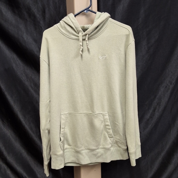 Hollister Green Crew Neck Sweater Soft Comfortable Stylish - Picture 1 of 13